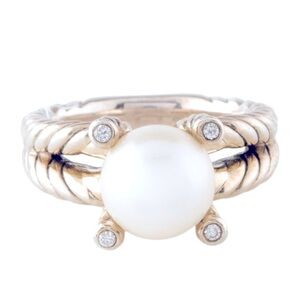 David Yurman 925 Silver and Pearl ring